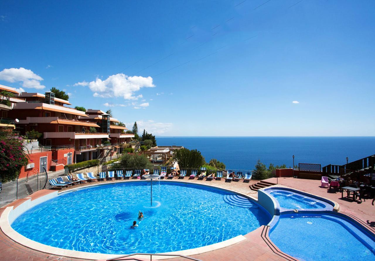 Taormina Letojanni